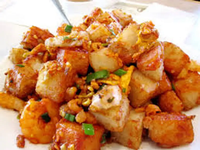 Pan-fried XO turnip patties